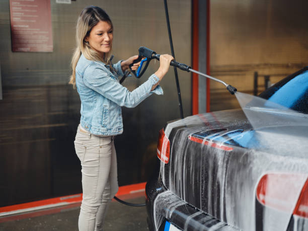 Professional Pressure Washing in Brookfield Center, OH