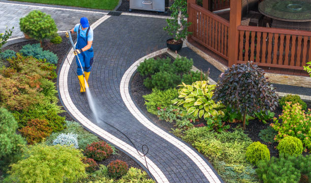 Professional Pressure Washing in Brookfield Center, OH